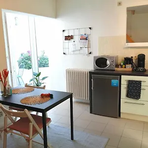  Apartamento Studio With Terrace In 17th Century House